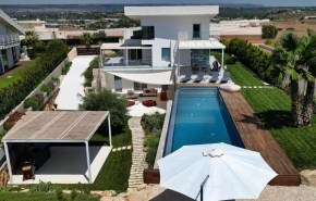 Villa Ludamu Luxury Home